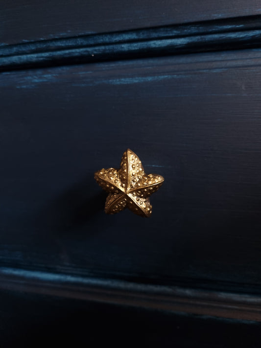 Gold Starfish Drawer Knob - Sea and Botanical Decor for Furniture - 3cm Height Home Decor